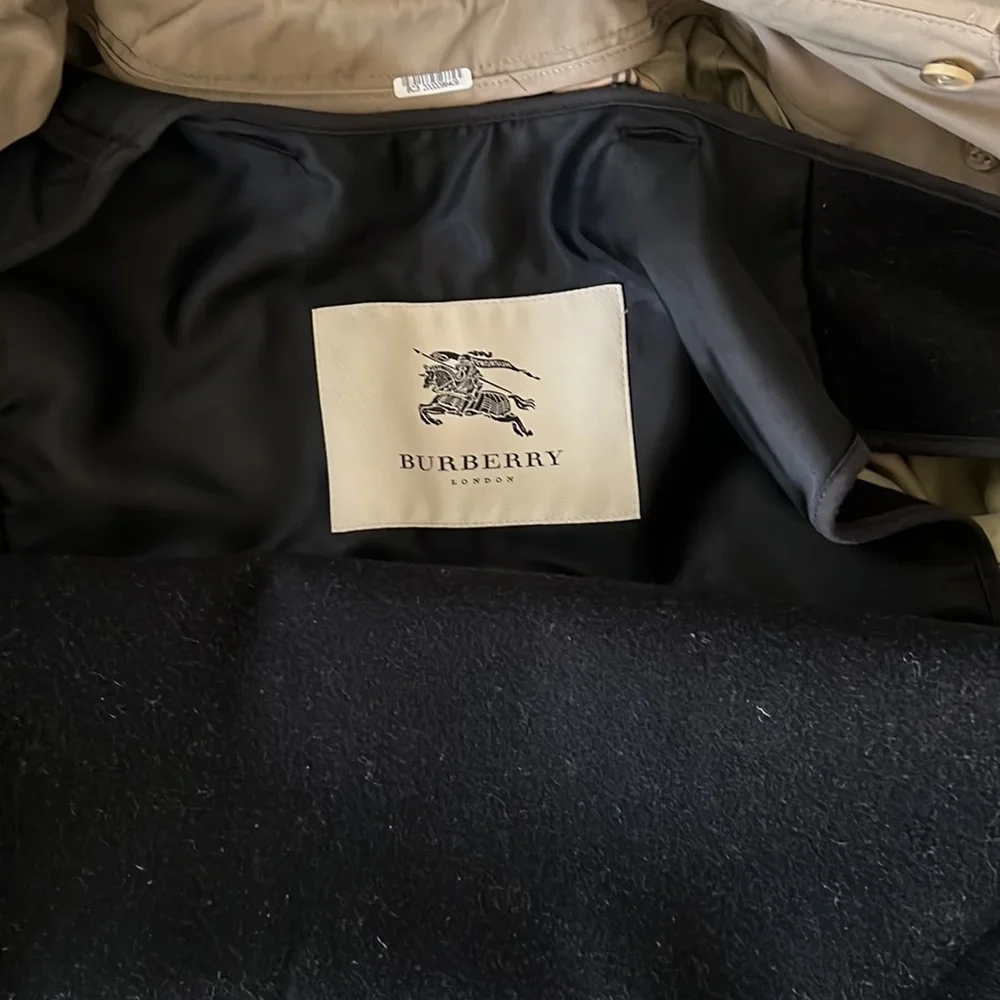 Burberry London classic khaki trench coat - Picture 10 of 11